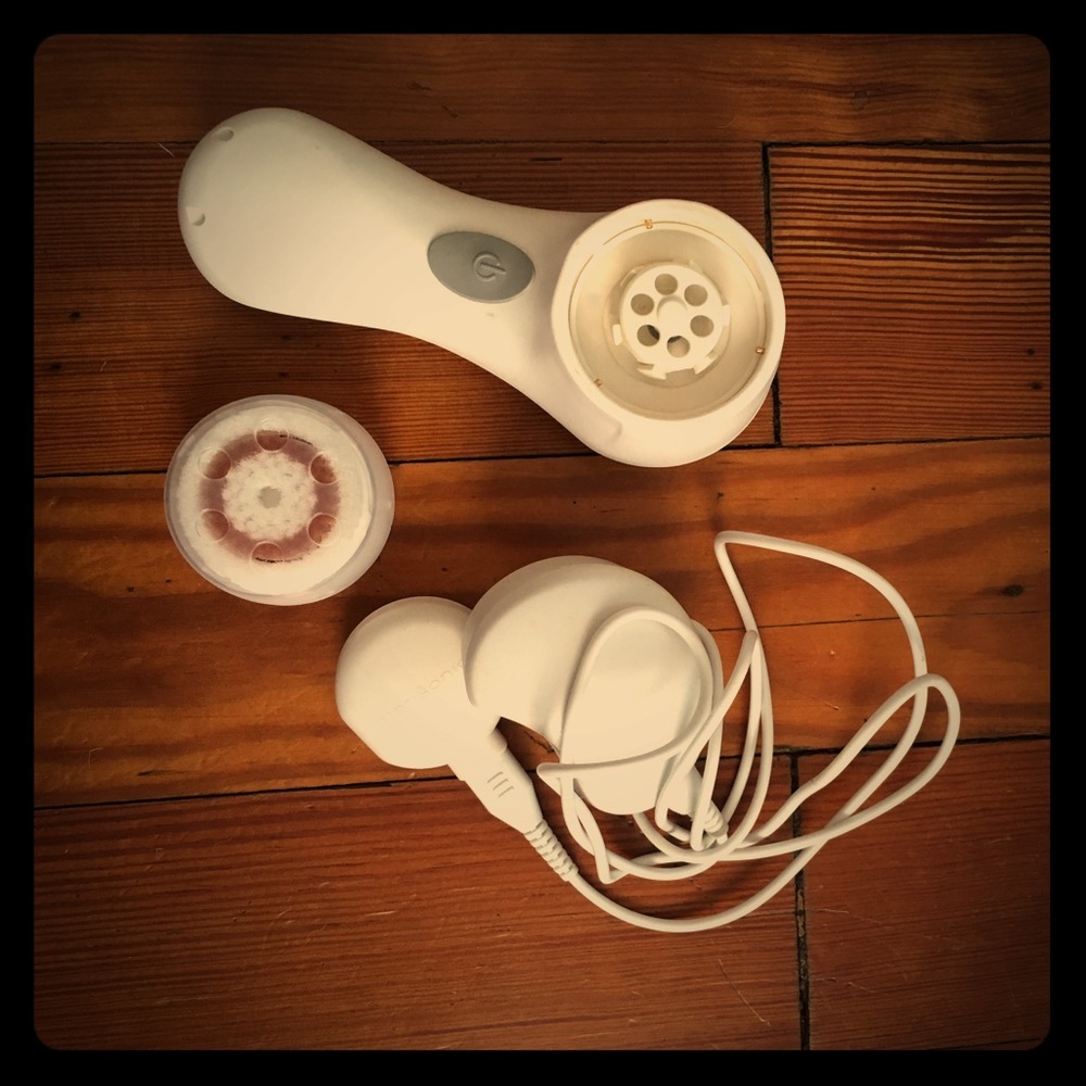 Clarisonic Mia Face Cleaner Brush