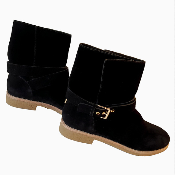 Kate Spade Buckle Low Boot Black Suede 7 NWOT - Picture 3 of 7