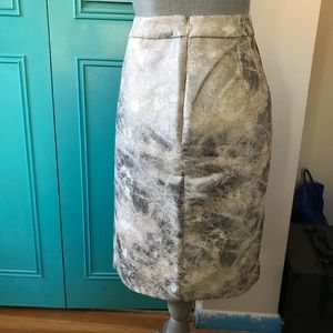 Limited silver pencil skirt, never worn! Size 8