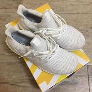 Adidas White ultraboost 3.0