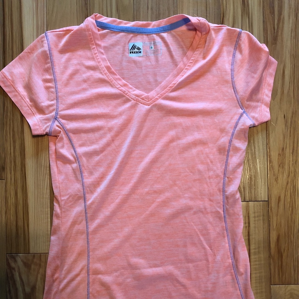 Neon orange activewear short sleeve top