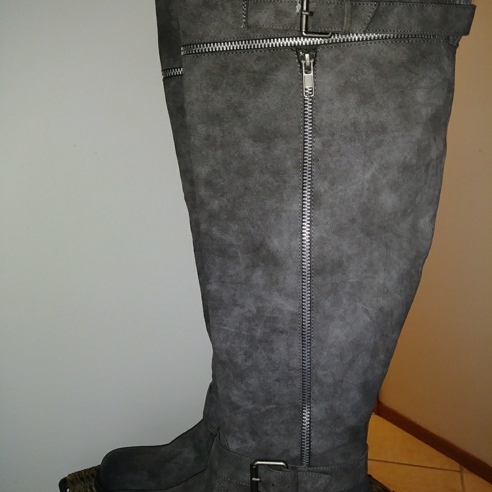 **SOLD**** - Picture 4 of 7