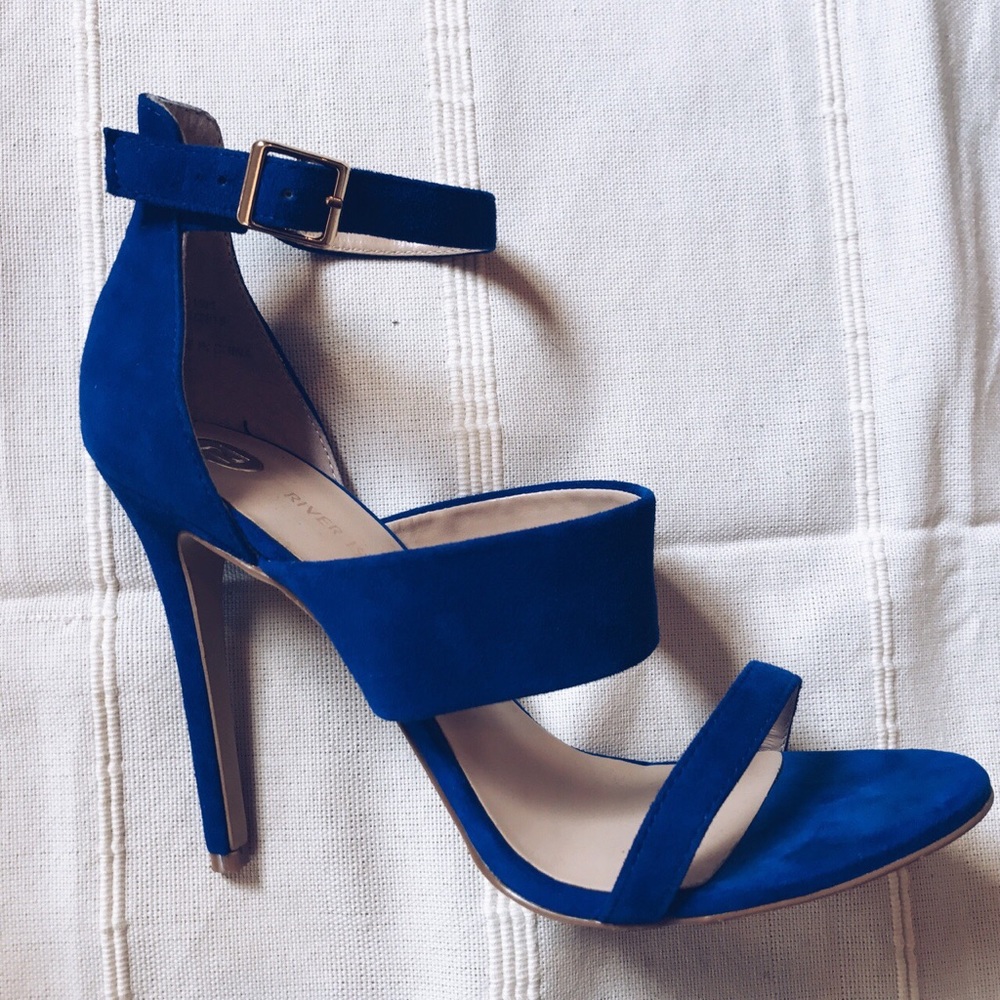 Blue suede shoes