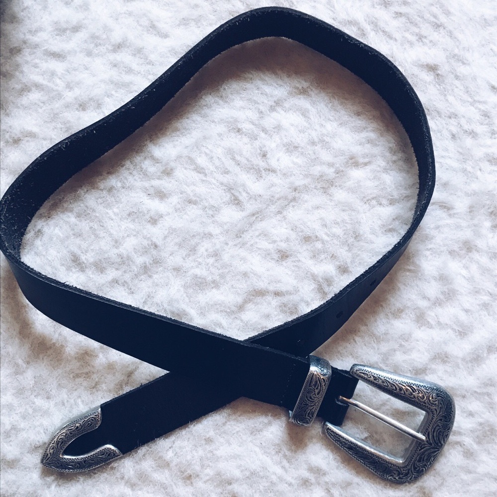 Leather belt