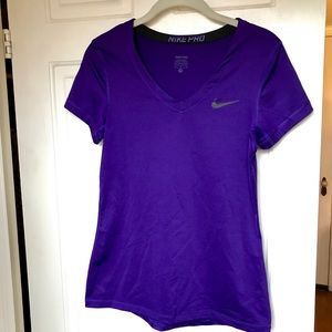 NWOT Nike Pro women's Dri-Fit v-neck