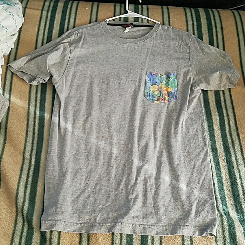 Volcom tee shirt