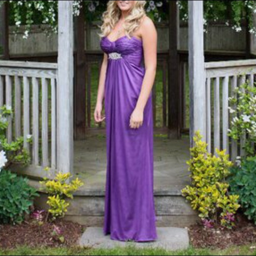La Femme Purple Prom Dress💜