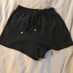 Forever 21 Women’s Small Black Shorts
