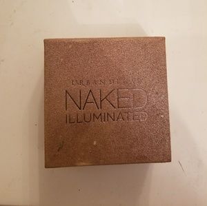 Urban Decay Illuminated Highlighter