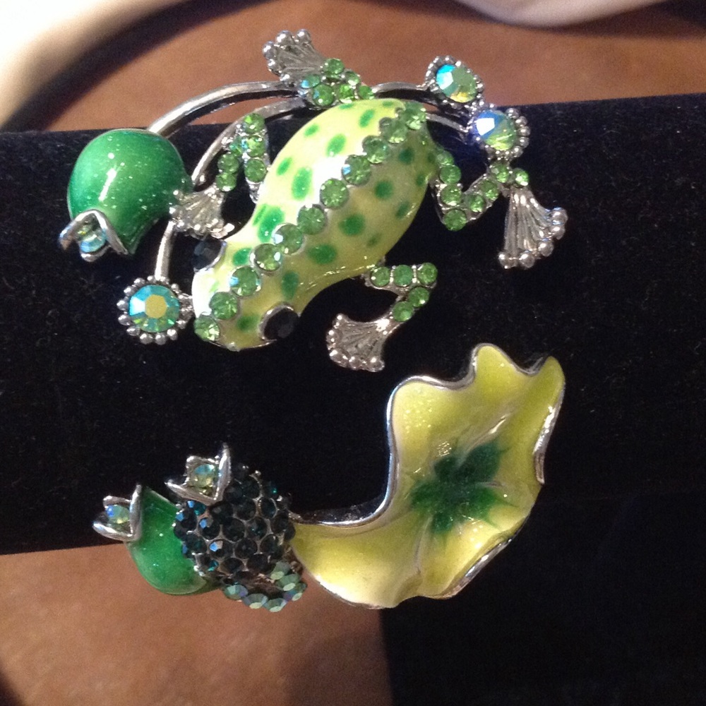 Fashion bracelet