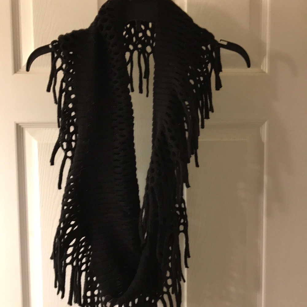Black open knot infinity scarf