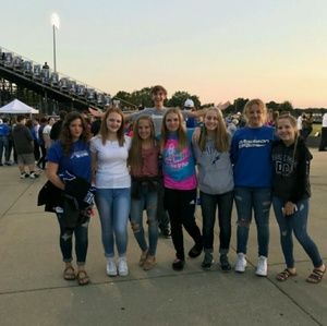 Meet your Posher, Marissa