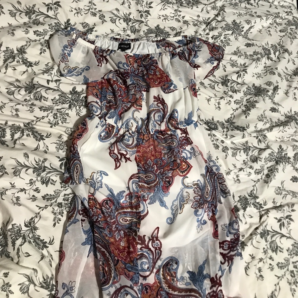 Off shoulder maxi dress