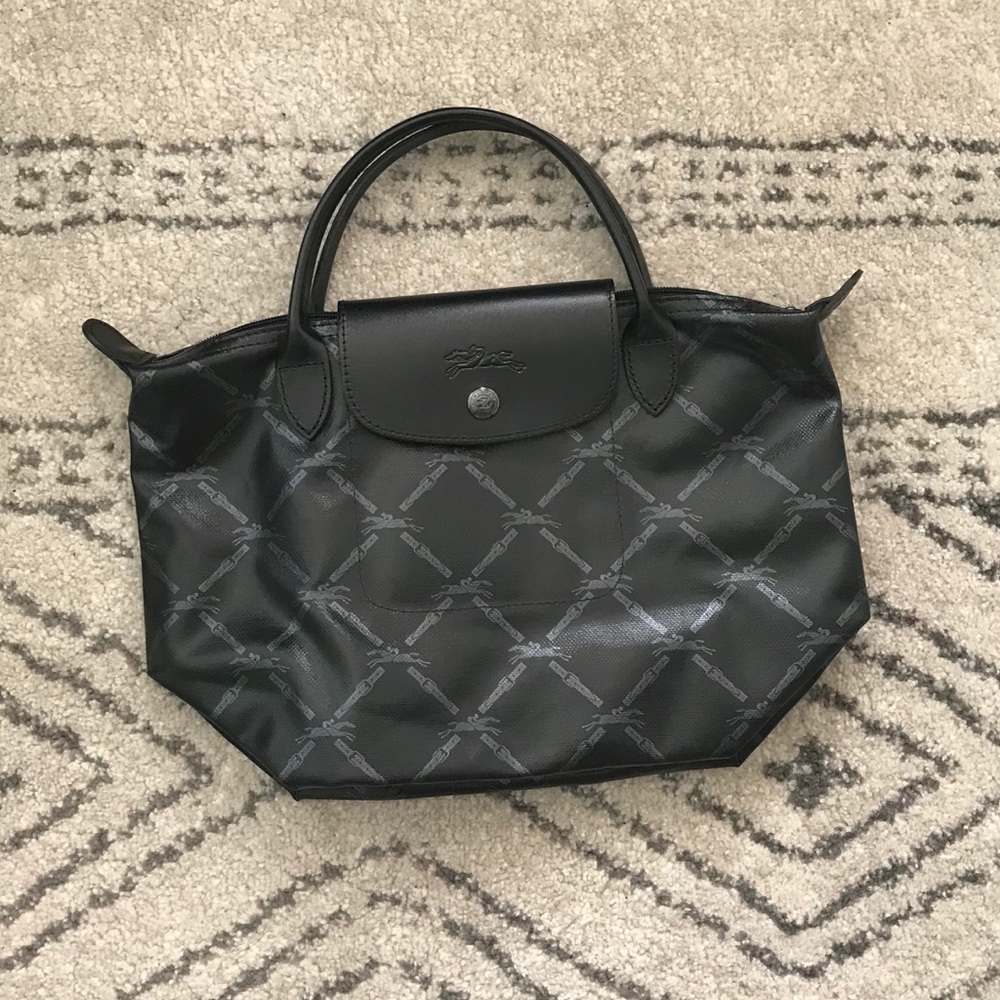 Longchamp Model Depose Mini