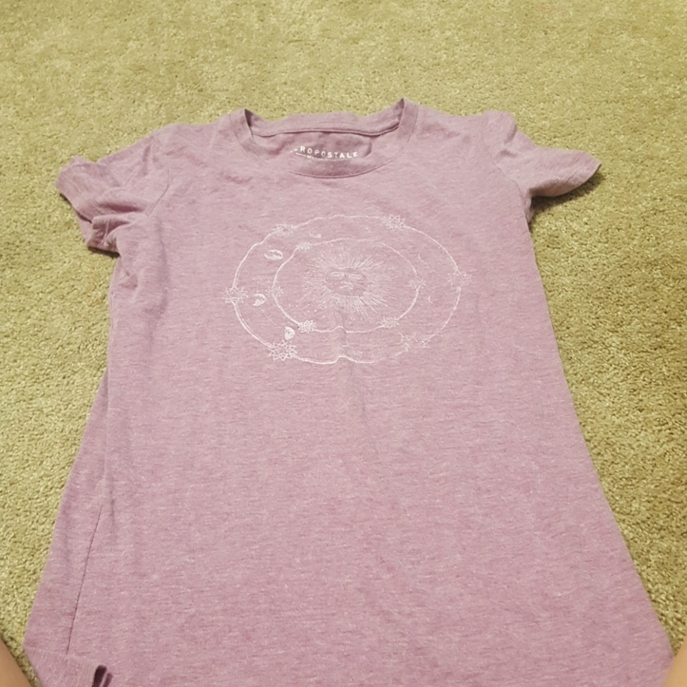 areopostal shirt with cute detail