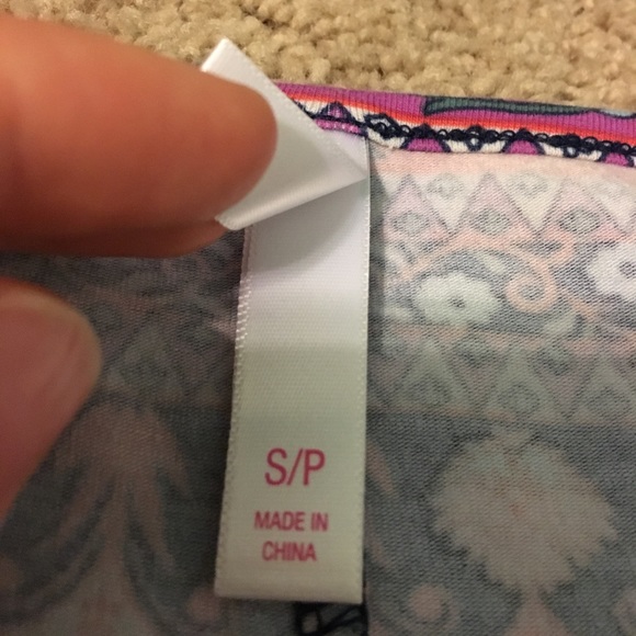 Fitted patterned dress - Picture 3 of 5