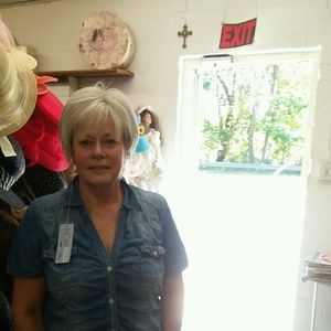 Meet your Posher, Diane