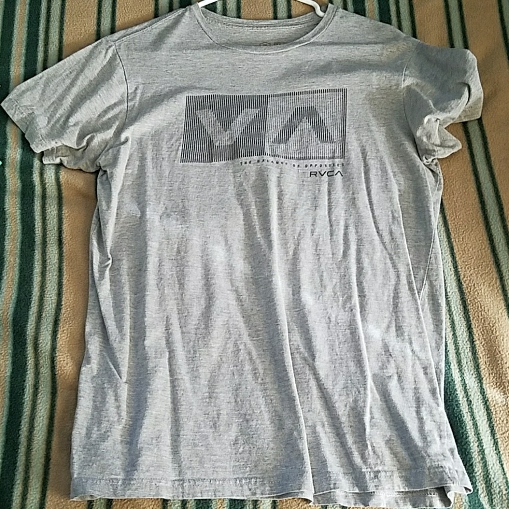 Rvca tee