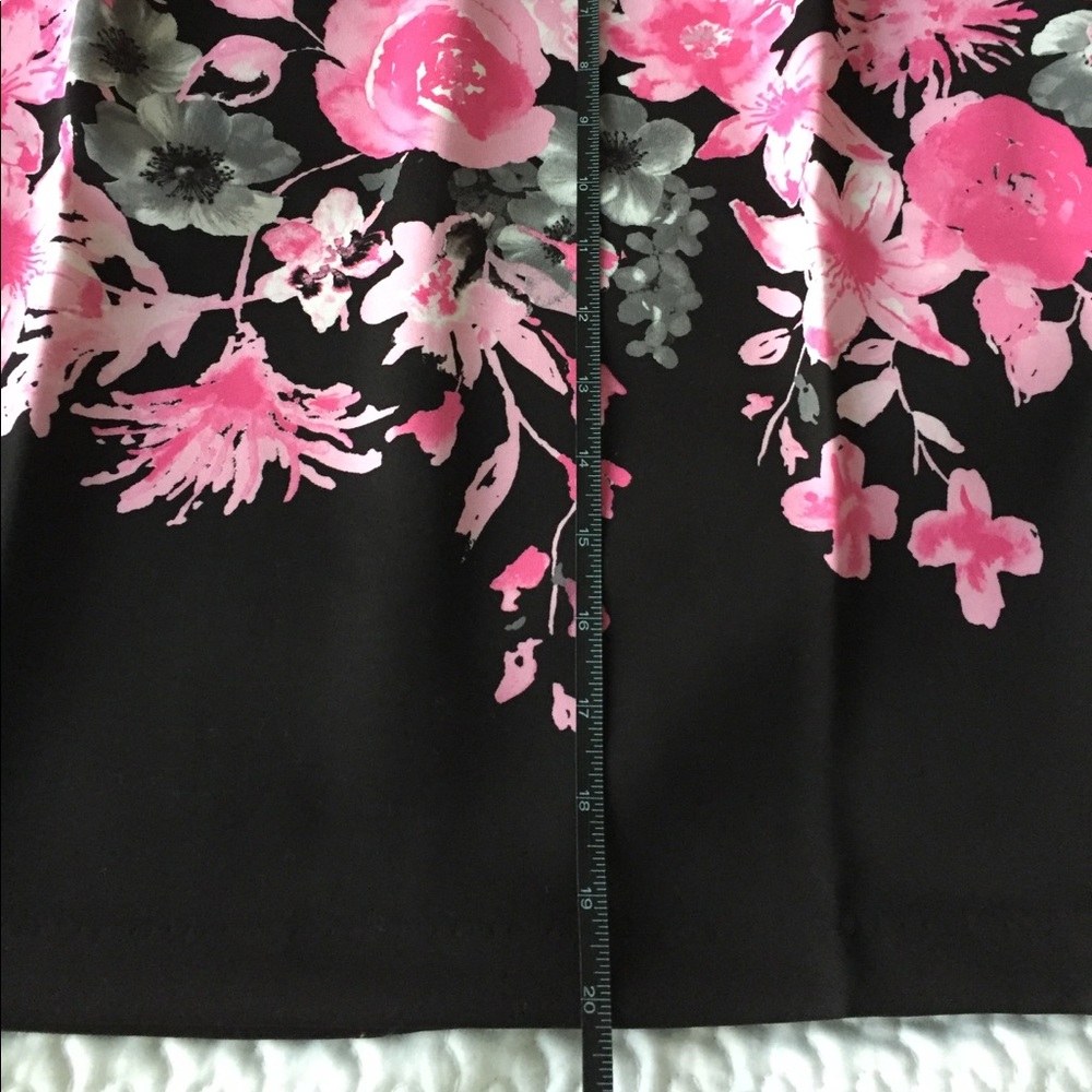 🆕 INC International Petite scuba Pencil Skirt PL - Picture 5 of 5