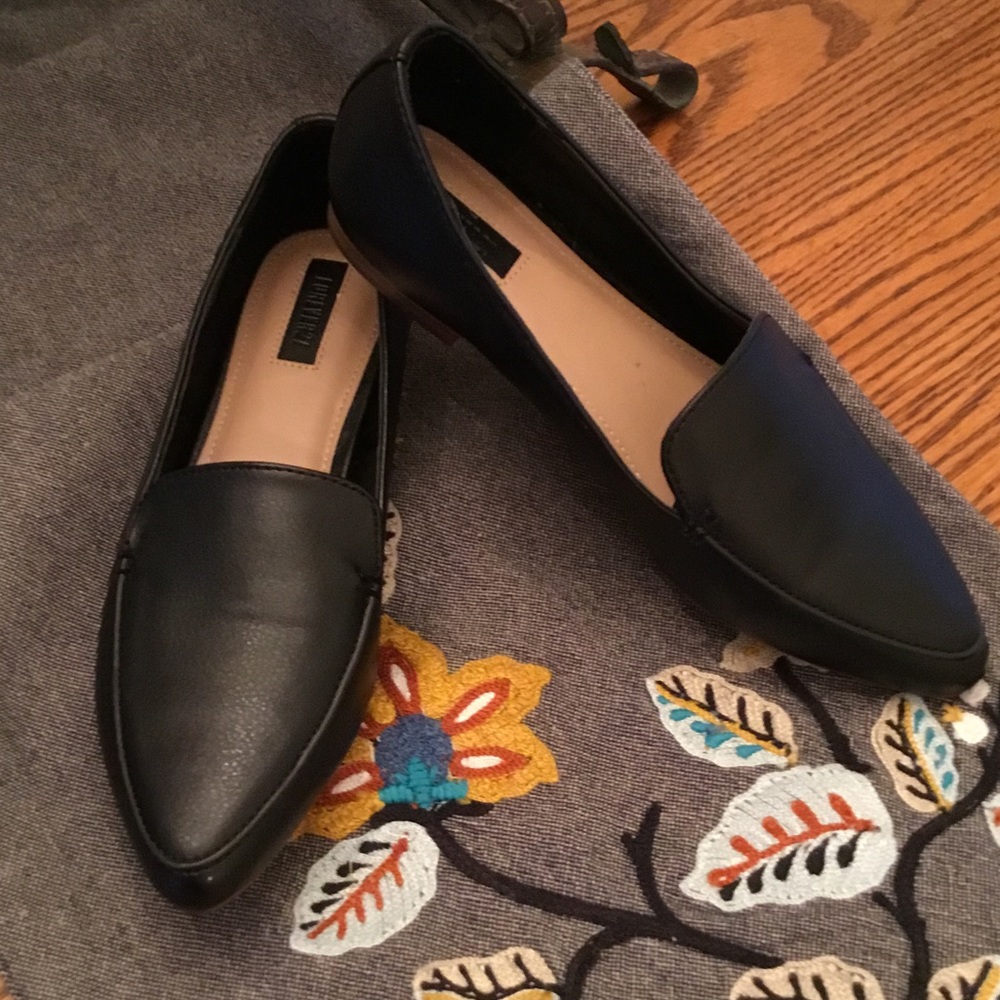 Black flats