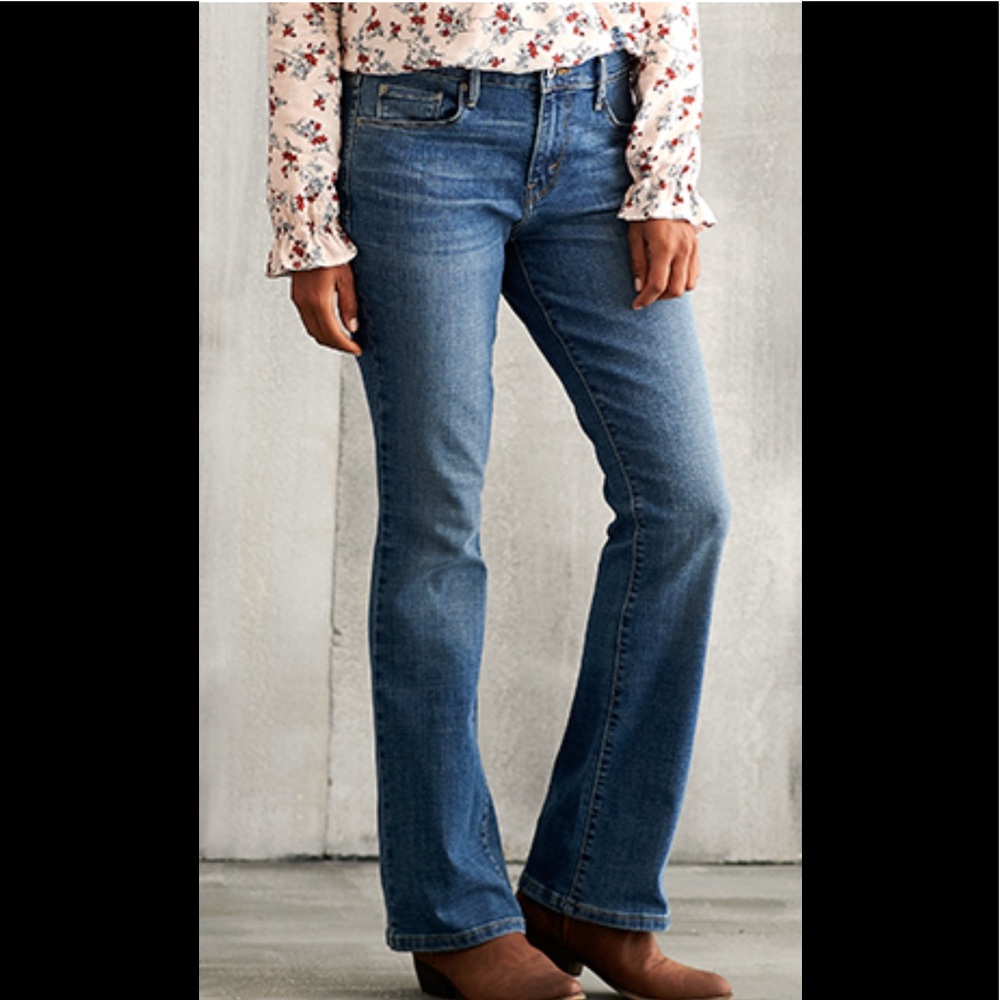 Levi's Low Slim Bootcut Jeans