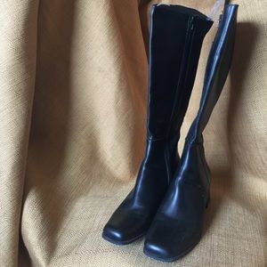 Brand new! And amazing! Let it snow ❄️!