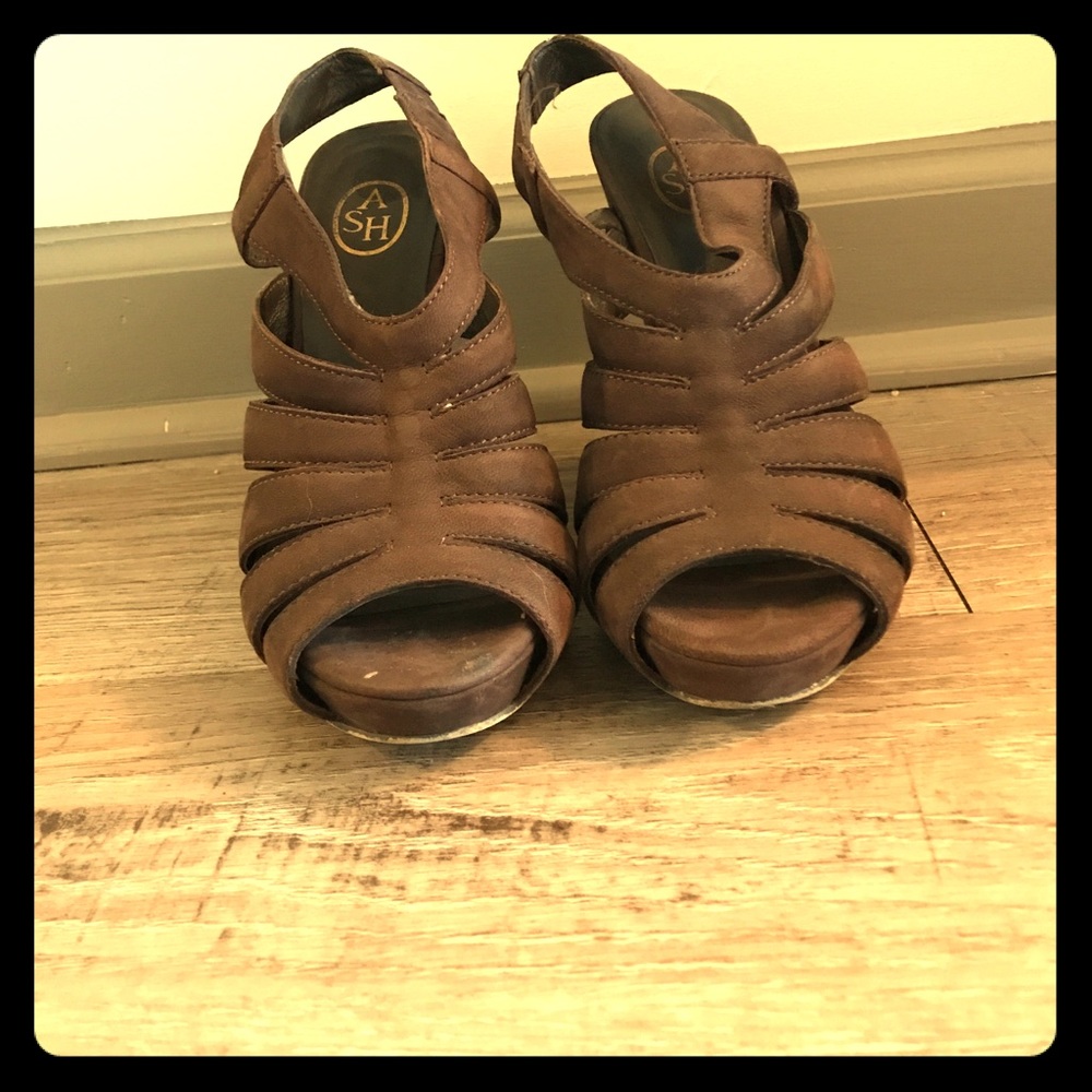 Ash wedges / sandals size 6