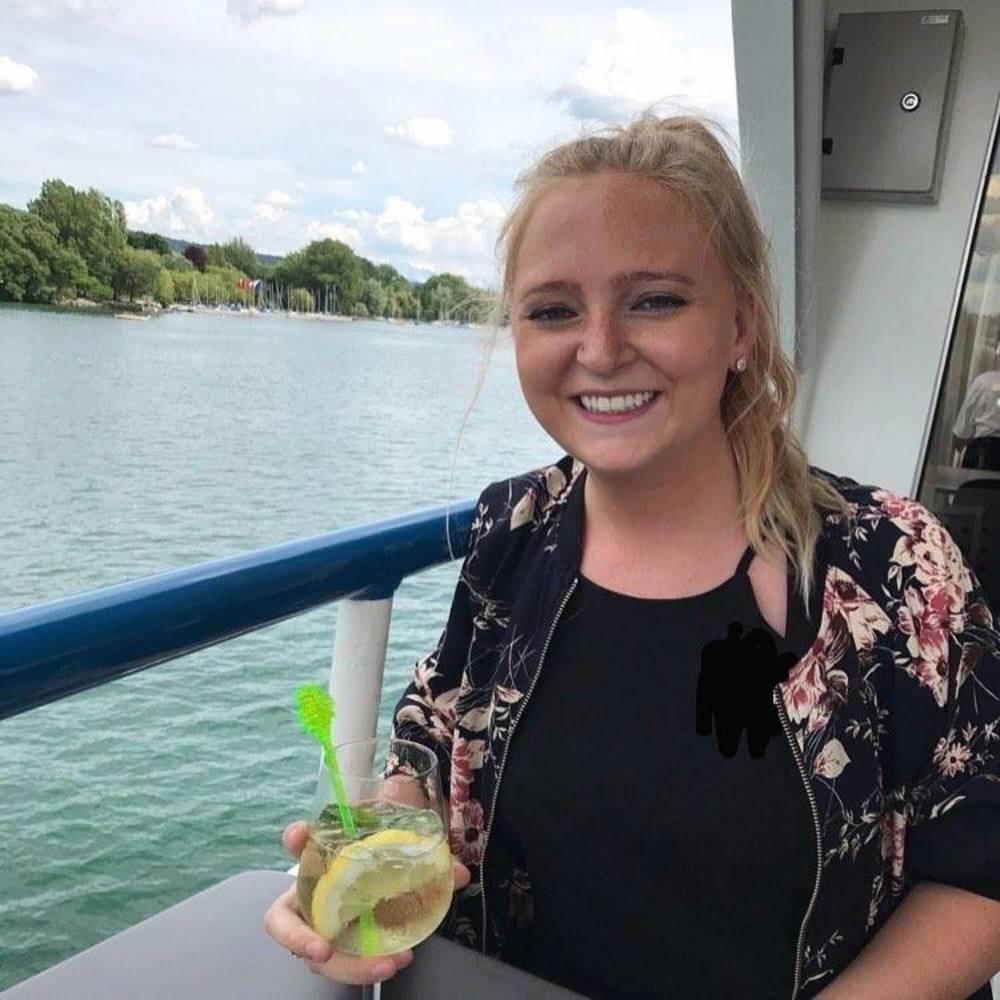 Meet your Posher, Rachel