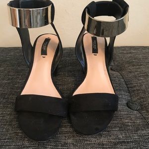 Zara block heel metallic ankle strap sandals