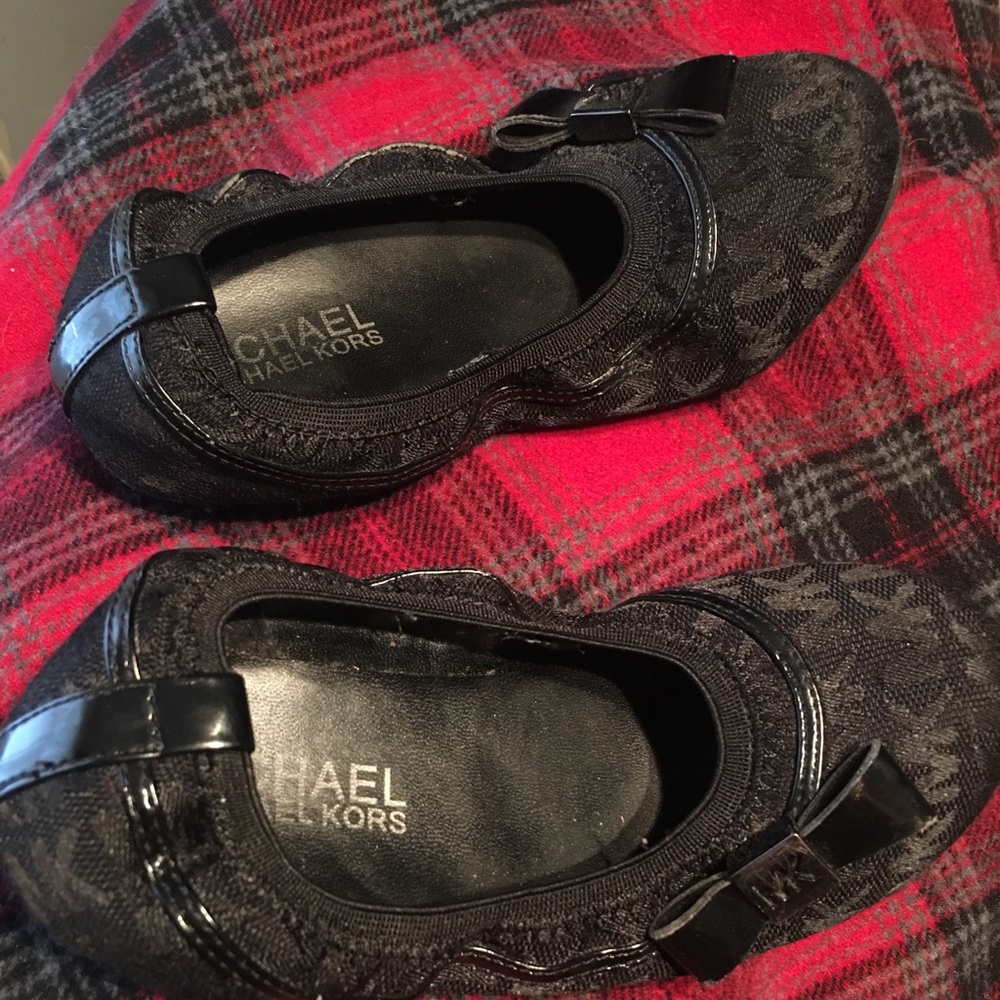 Michael Kors dress shoes logo! Toddler size 13
