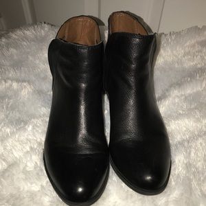 Lucky Brand Leather Black Ankle Booties