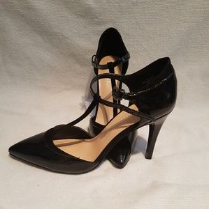 Ladies Nine West Pump