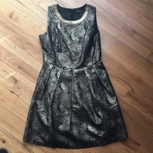 Women’s dress