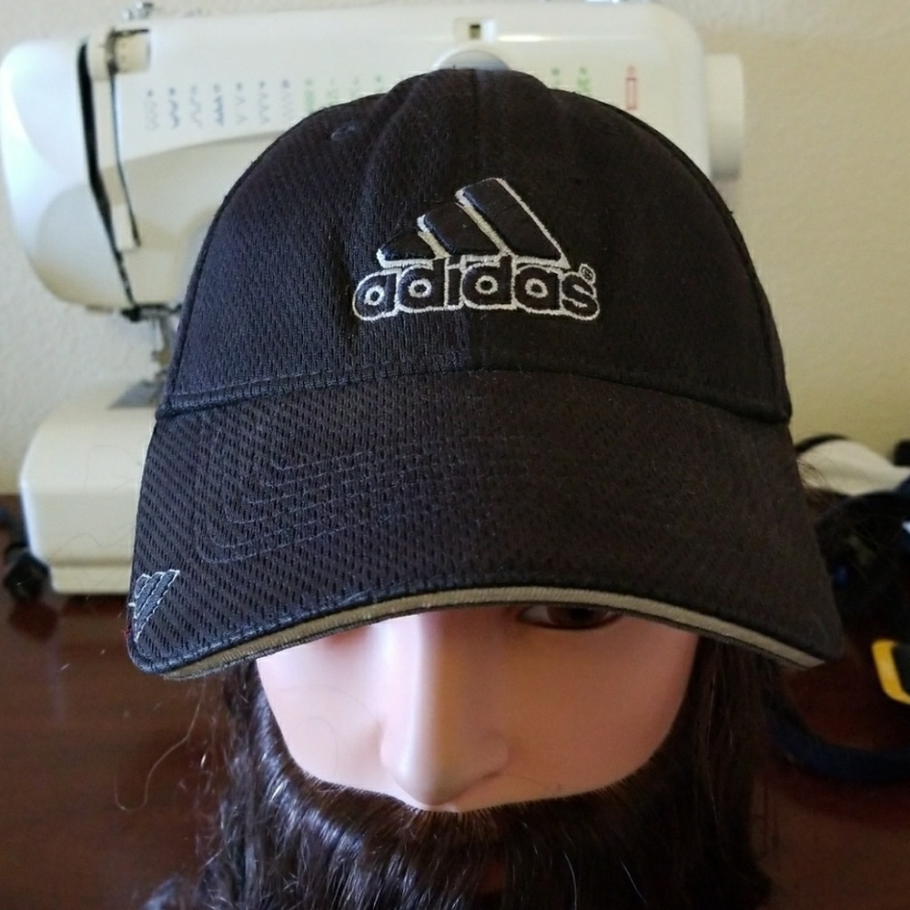 ADIDAS one size cap