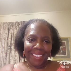 Meet your Posher, Brenda