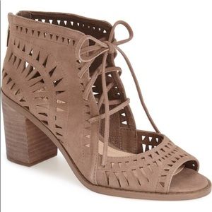 Vince Camuto TARITA Heels