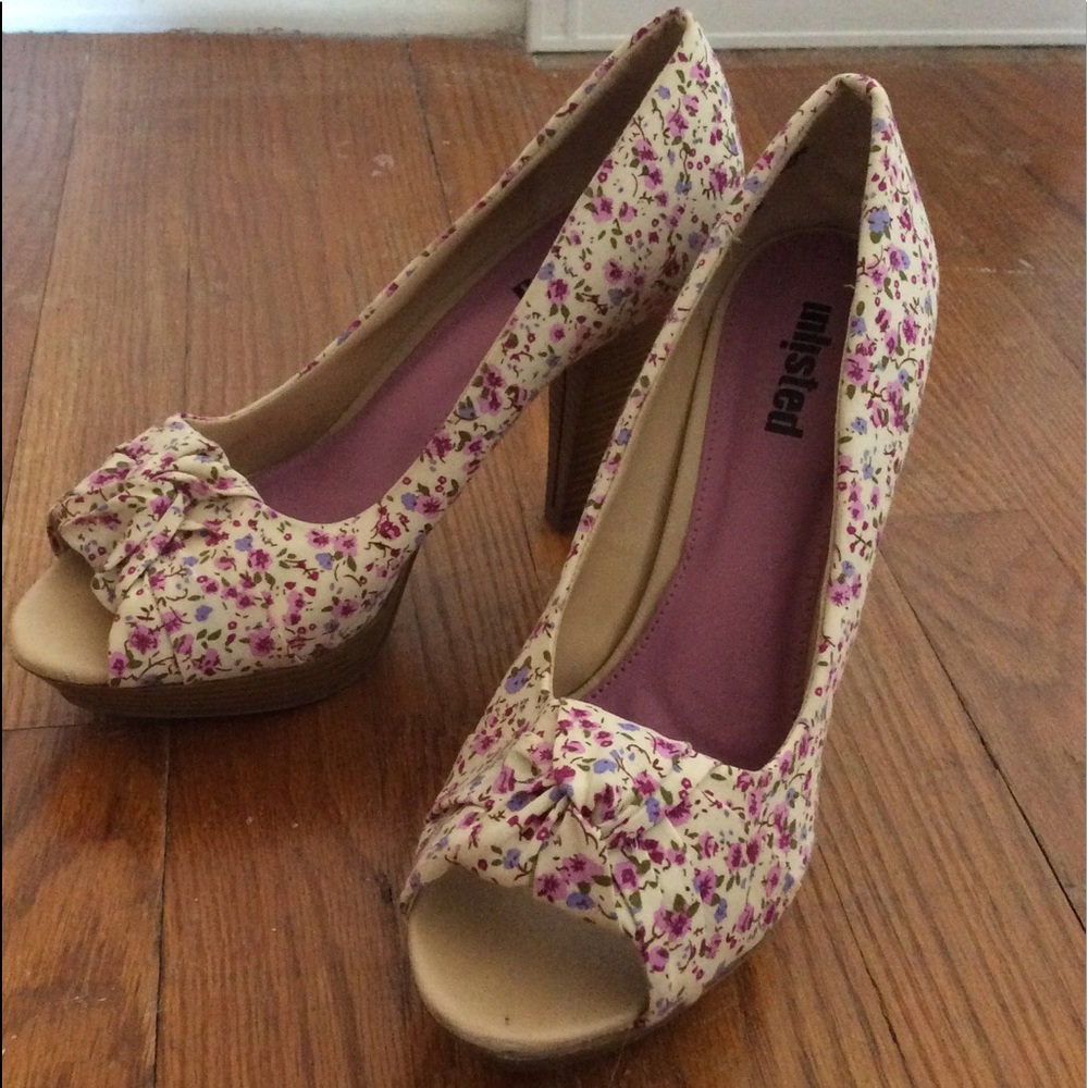 Platform heels