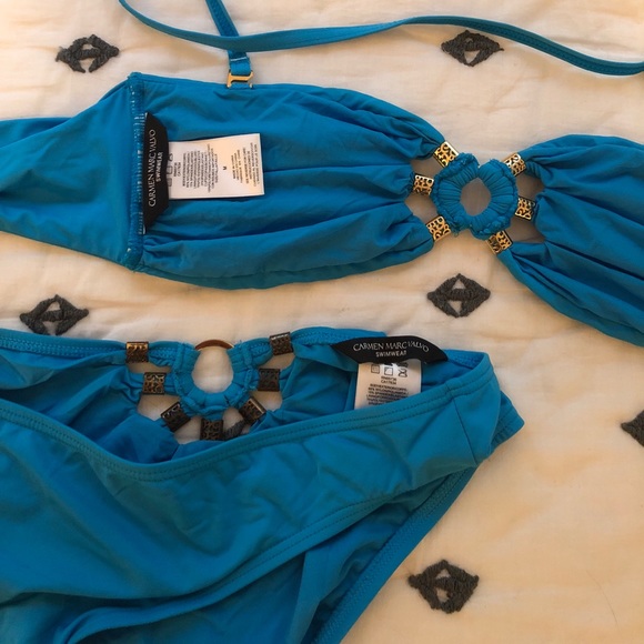 Carmen Marc Valvo teal bikini with gold accents - Picture 4 of 4
