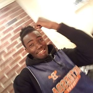 Meet your Posher, Sam