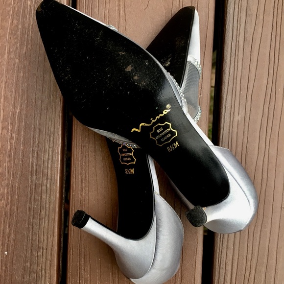 Women's shoes Nina from Macy's - Picture 2 of 3