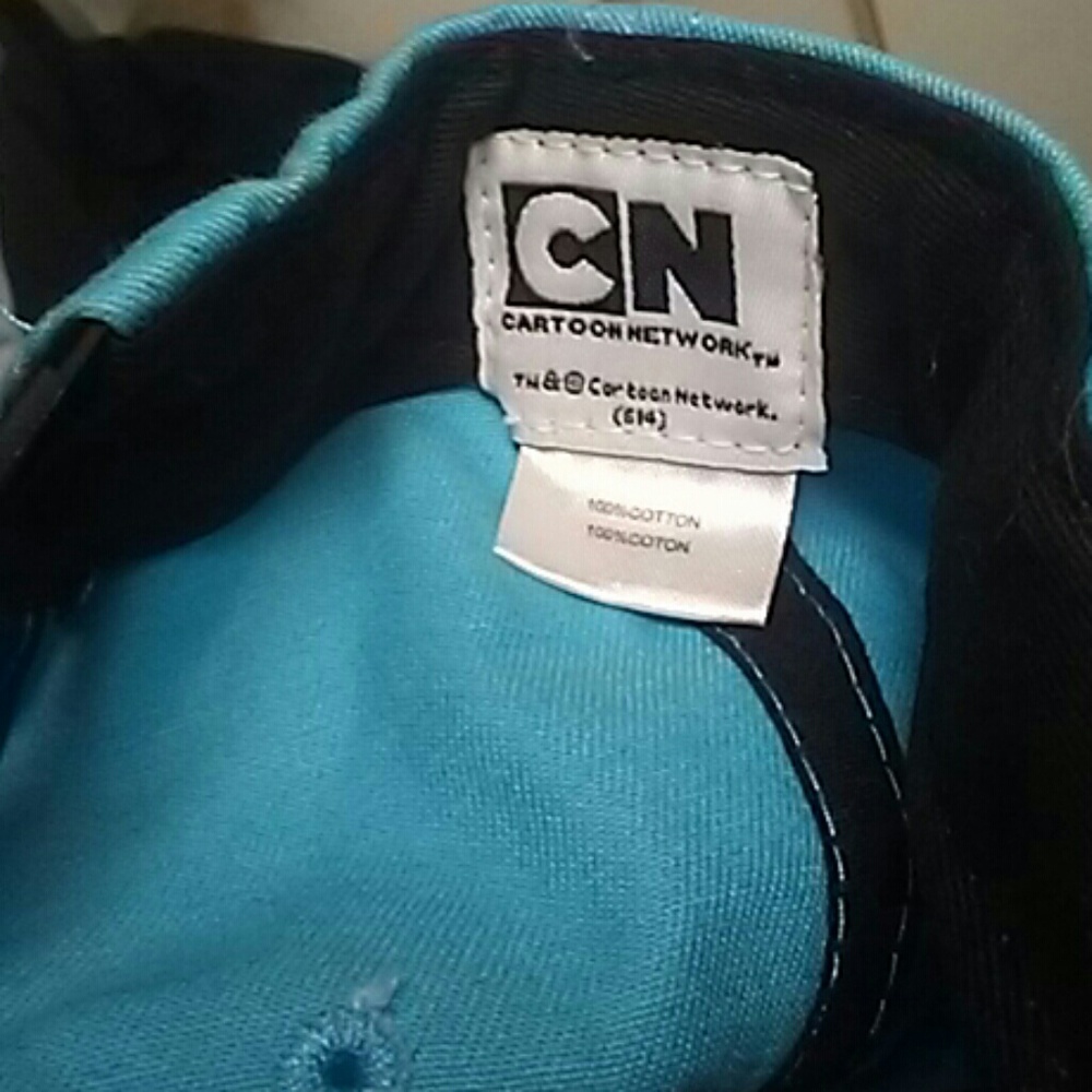 Snapback - Picture 4 of 4