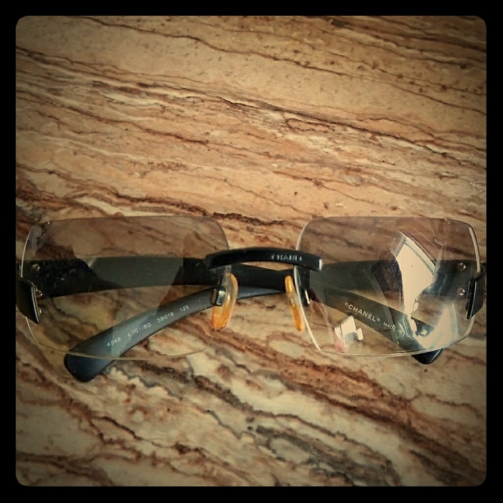 GUC 💯% Auth. Chanel sunglasses