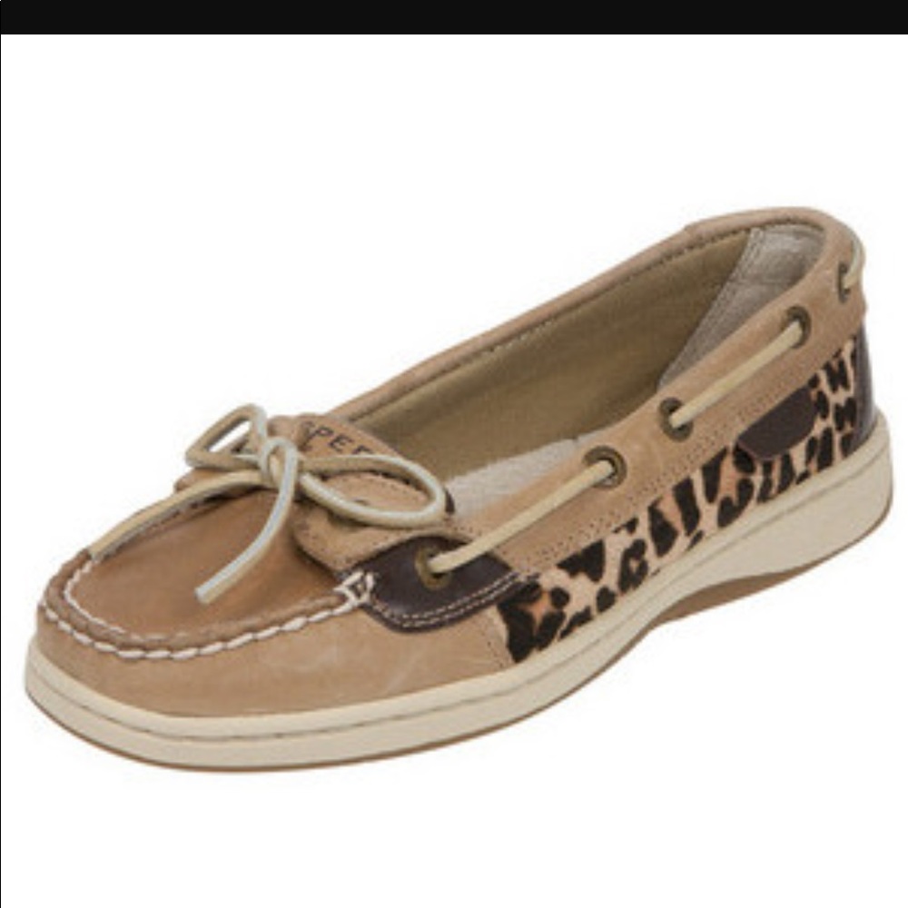 Sperry’s too-sider leopard print