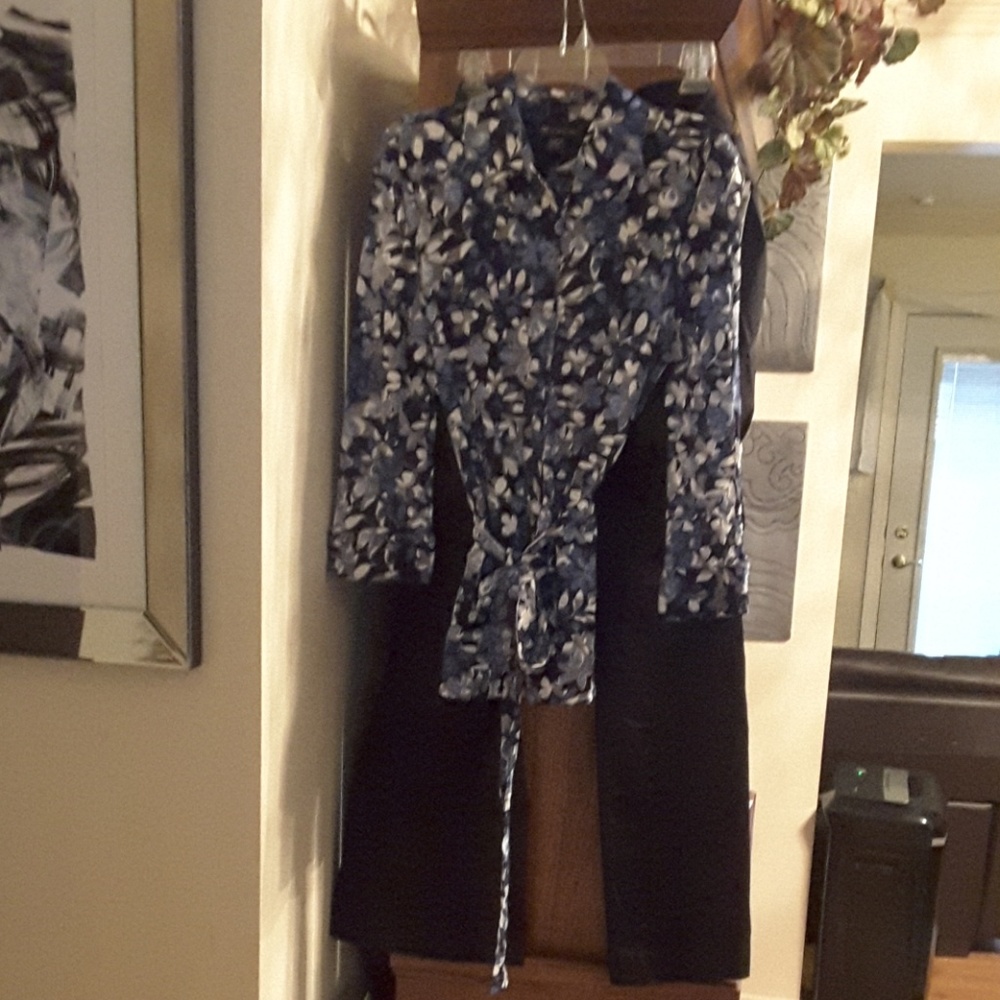 Inc pants and top