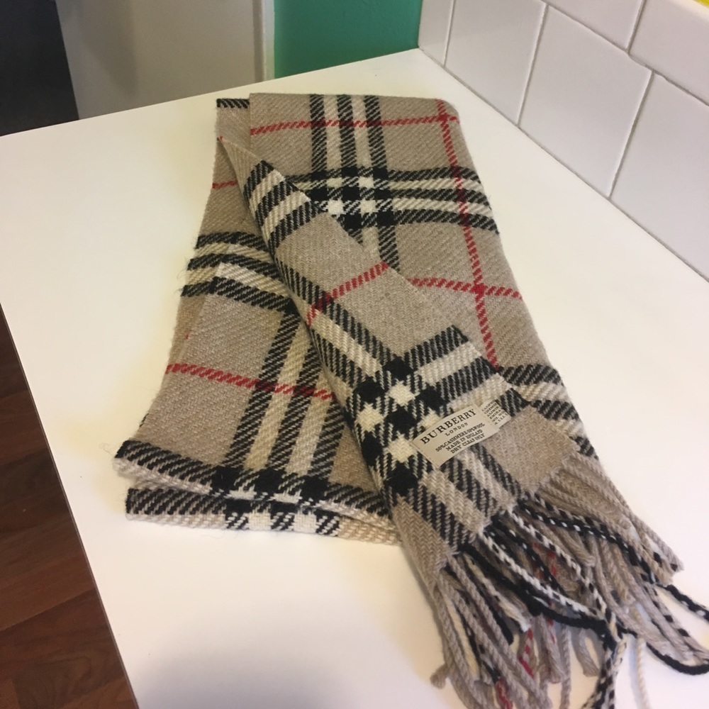 Burberry scarf