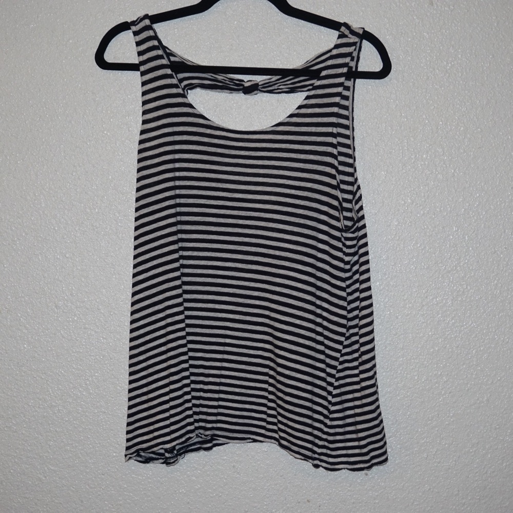 Barely Worn "Forever 21 Plus" Bow-Back Tank Top