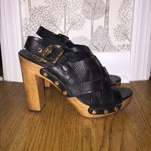 Tory Burch Sandals black leather w/wooden heel