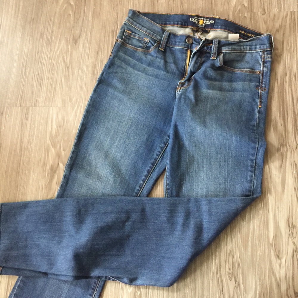 Lucky jeans size 26. New Sofia bootcut jeans