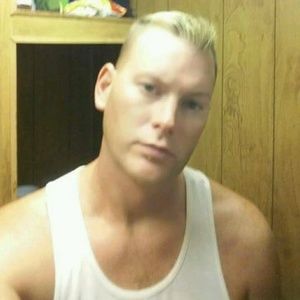 Meet your Posher, Troy