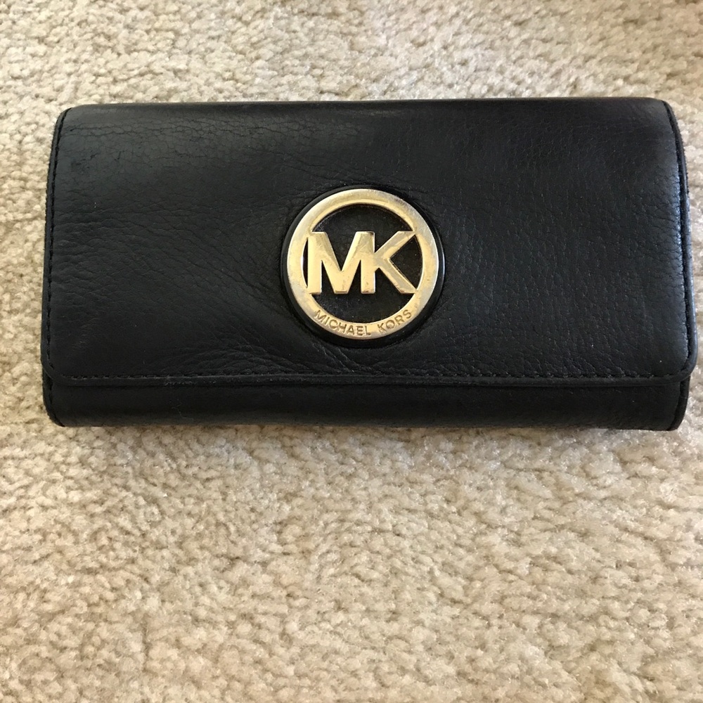 Black Michael Kors Wallet